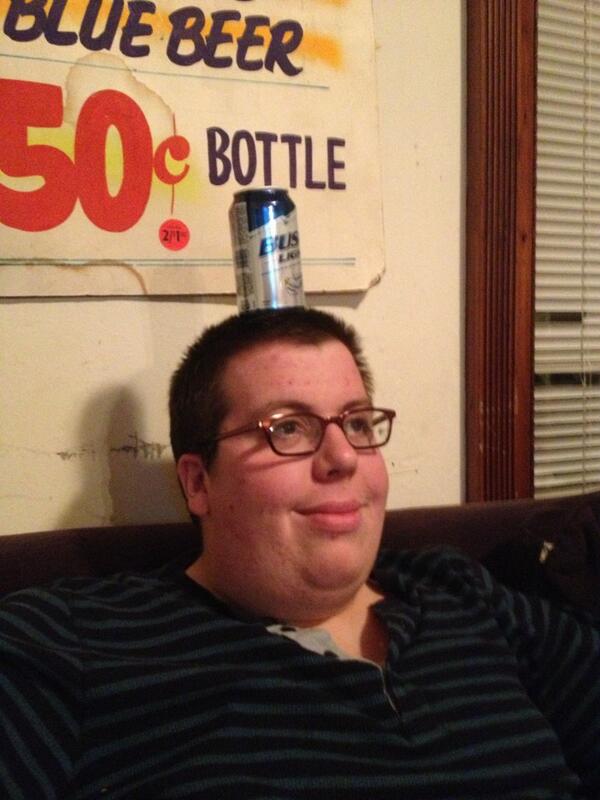 StuffOnJimmy's tweet photo. Busch Light http://t.co/hsAAKgNwQd