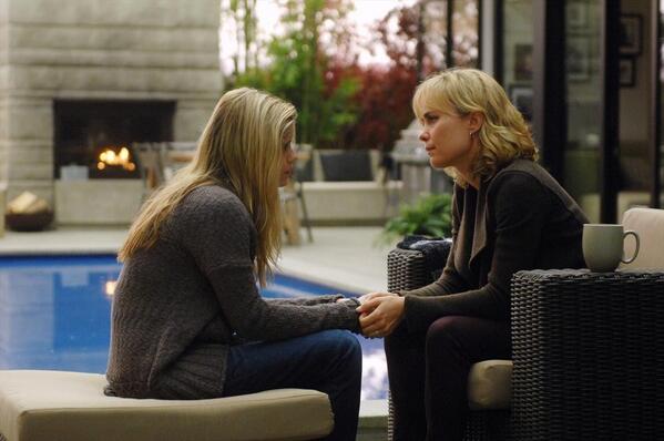 RedWidowABC's tweet image. What is the truth behind Natalie’s kidnapping? Watch last night’s #RedWidow online now. abc.tv/18fW0fY