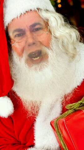 BaRIgstA's tweet photo. #mixbooth #Santa http://t.co/hdCVZzDn7G