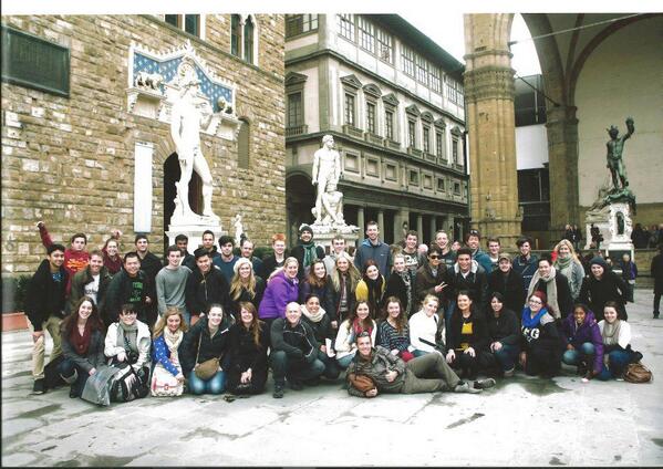 jlmenz's tweet photo. AWeeeee just found this Gem! miss my Contiki Peeps #misstraveling http://t.co/FN1pqgBPct