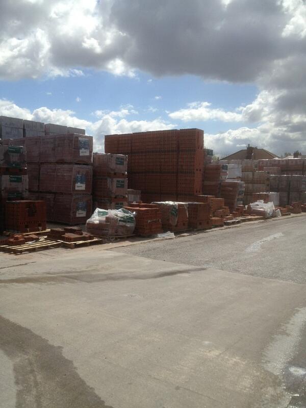 buildbase_swt's tweet photo. Huge choice on bricks http://t.co/RkuhZ5xiTt
