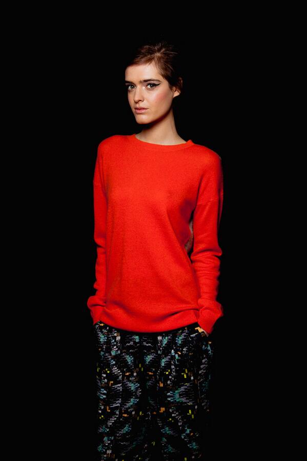 LondonFashionWk's tweet photo. Slouchy silhouettes with pops of orange @ZoeJordanStudio for AW13 #BestofBackstage #LFW http://t.co/GKsLl7VqyP