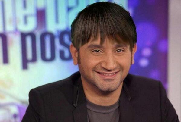 Cyril Hanouna tweet media