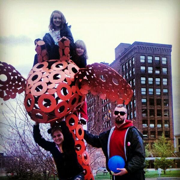 Tnellie8's tweet photo. @Unoccupier another fun pic from canton with micah:) http://t.co/VDcRep2Aiz