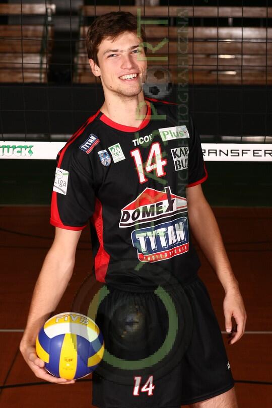 VolleyHotties's tweet photo. Andrzej Wrona is one of #hottest #volleyball players in #Poland. (phot. Cyfrasport.eu) http://t.co/U2GpneQYXi