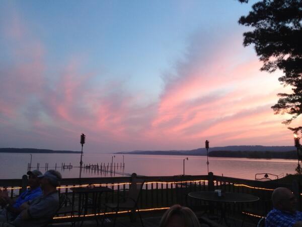 Embedded image permalink