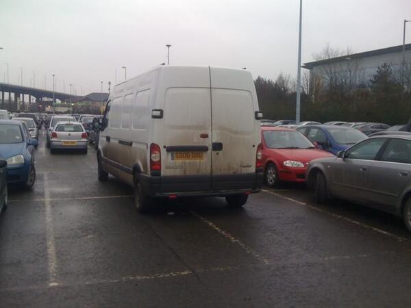 SD06 DXU displaying Selfish Parking