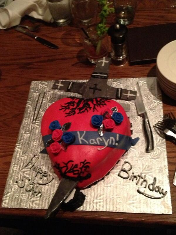 sunshinekjs's tweet image. #50th #birthday  #cake #BonJovi  #friends  #family