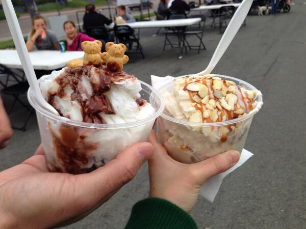 Chloe__Cat's tweet photo. @ShareMiiTruck thx for amazing snowy ice!!! #back4seconds http://t.co/QVVX5EUyI2