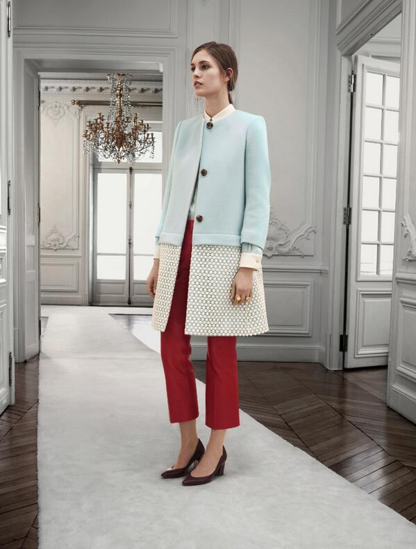 SophiaSerin's tweet image. This @chloefashion coat tops my winter wish-list #styleswoon