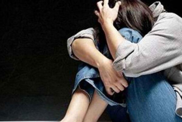 creteplus_gr's tweet image. Ειδικός... στους βιασμούς ο φρουρός από το Ρέθυμνο! bit.ly/ZVgLgl #creteolus_gr #viasmos #rethimno