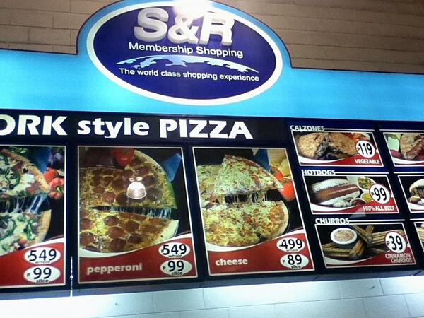 Vem317's tweet photo. Masarap dn ung pizza nla ah.. The best try nyo :) http://t.co/R6pTzctqpc