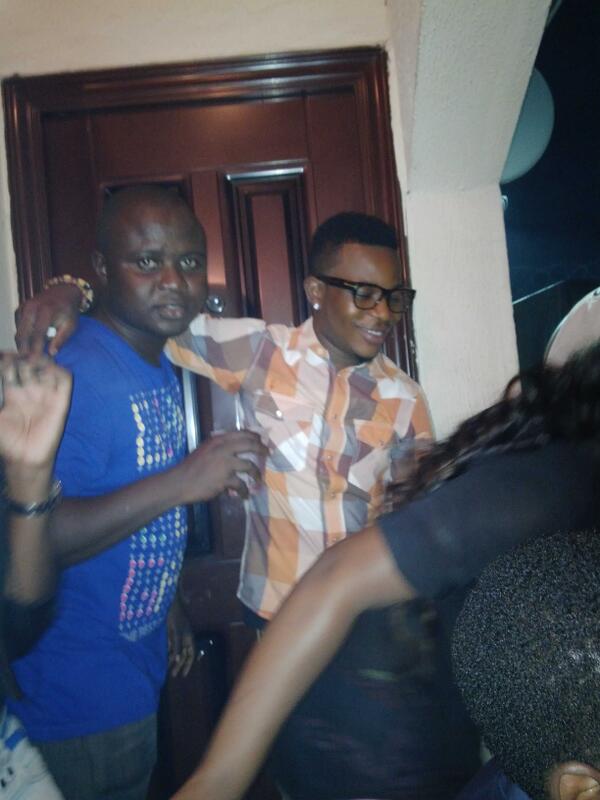 Jay07b's tweet photo. @gendonjay 's bday @Ms_Korede @crossfire702 http://t.co/bp1hiOHoFp