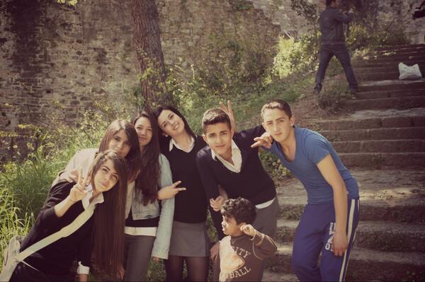 DoraMerve12's tweet photo. vee yine piknik yapmaya gittiğimz de http://t.co/WT4uKCYZ11