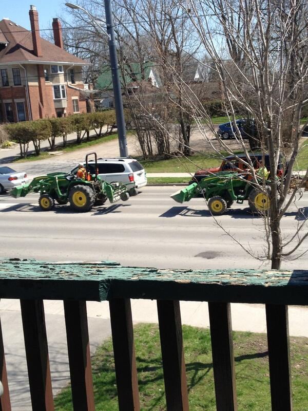 realslimSHAIdy's tweet image. Only in Lindsay. #LNZproblems