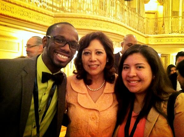 CollegeBoard's tweet image. Nice pic! RT @mistersmiiles: Hilda Solis!!!! #highered #preparate13 @CollegeBoard #latinoedu #MayDay