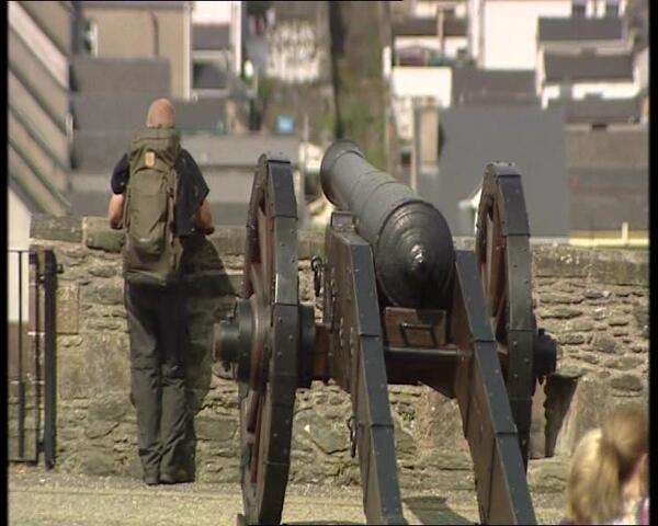 bbcnewsline's tweet photo. North West reporter @keirontourish has spent the day on Derry's famous walls. Find out why on #BBCNL at 1830. http://t.co/nGLBR2BUxl