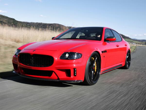 diana_zola's tweet image. #coolred