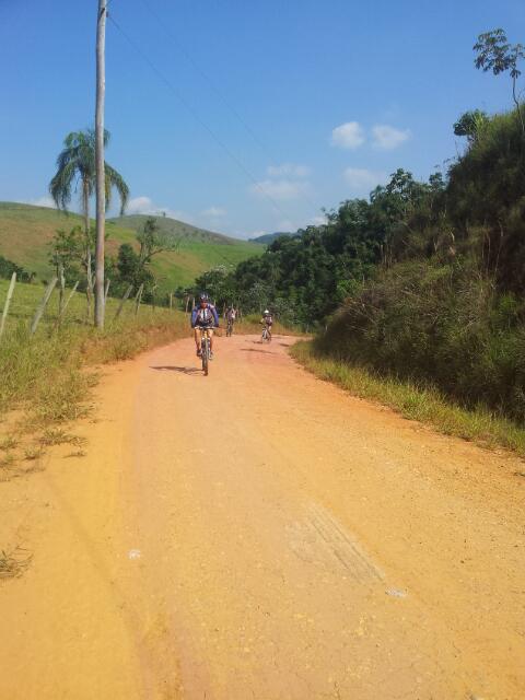 davijleite's tweet photo. @tom_bike p fechar a dignissima chegando... Abs http://t.co/7DO53i9RNe