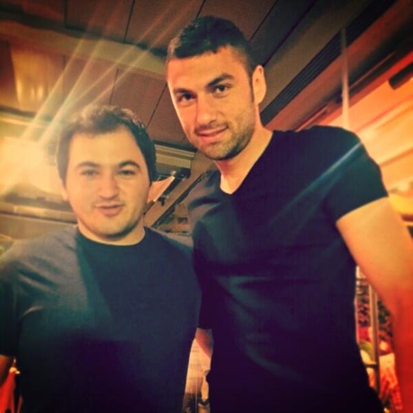 onurkmez's tweet photo. Konustum pazar kupayΔ± getiriyor hahahaha #galatasaray #GalatasarayArmy #fenerWho http://t.co/sWJYfXx0D9