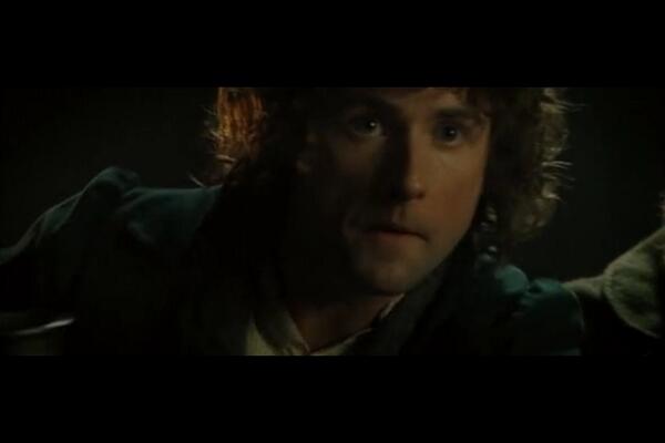 Pip_took's tweet photo. They come in pints?!?! I'm getting one!
-Pippin 
#LOTRFrases http://t.co/5LM0MxcRJ7