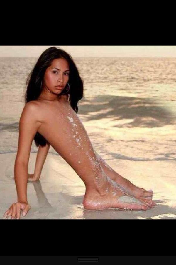 hannie_c's tweet photo. The things @RachelMeek92 sends me #onlyonawednesday #weirdwednesday @weird_wednesday http://t.co/rftmtSE13j