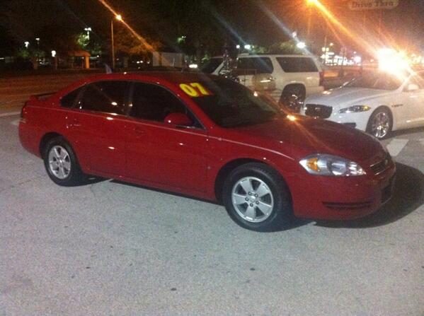 EXCLUSIVEWHIPZ's tweet photo. 07 Chevy impala super clean ,, come get it http://t.co/VMjUkiScoq http://t.co/K57W3AiOfK