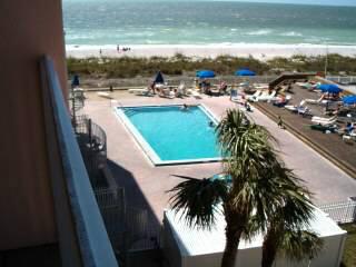 ComClass's tweet image. Beachfront Condo Gulf of Mexico, Spiral Steps to Beach, Pool, Tennis (Indian Rocks Beach, FL)
comclass.org/1600F011