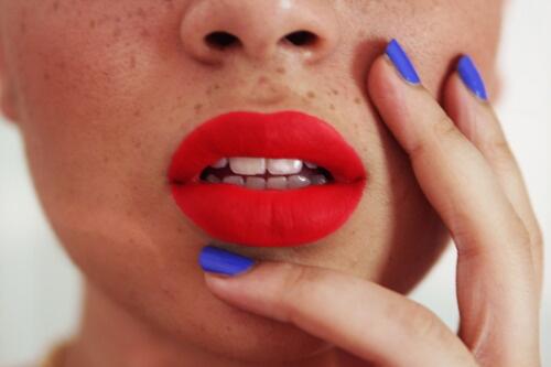 HairportOne's tweet photo. #Redlips are everything! #lipstick #redlipstick http://t.co/WRlhKAE2mj