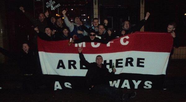MUFCMenInBlack's tweet photo. http://t.co/akhkQTxVuu