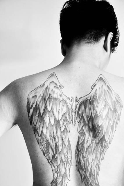 tumbuh dalam tubuh...