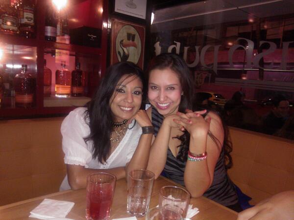 elizabethoa's tweet photo. Recordando viejos tiempos http://t.co/wRoxelEQk1