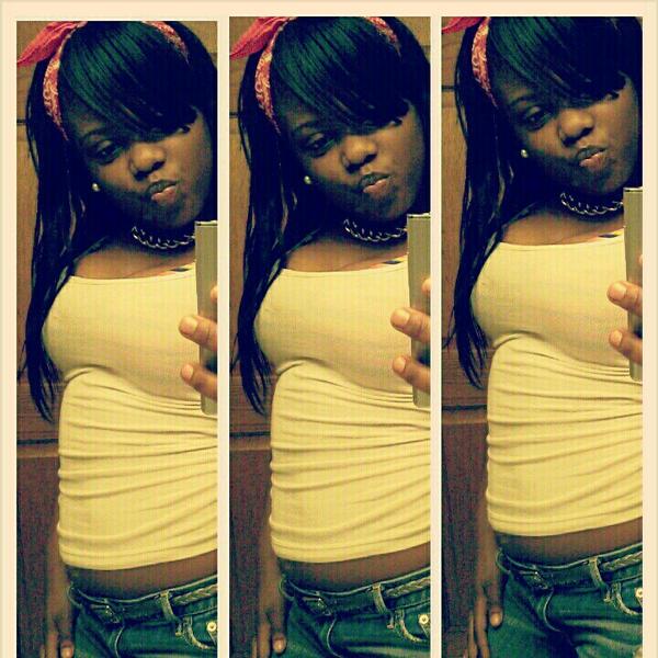 miracle_divine1's tweet photo. #BrownskinBitch #YeahDatBitchRite ♥♥ http://t.co/uobI78XJDB
