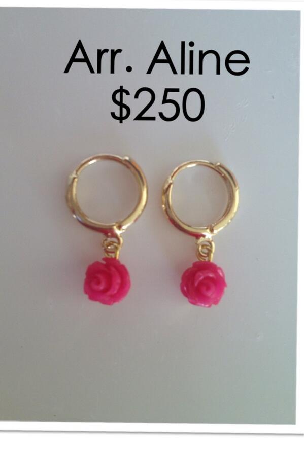 Arr. Aline en Colección Mayo 2013 
Éste 10 de Mayo, regala joyería Santa Barbara