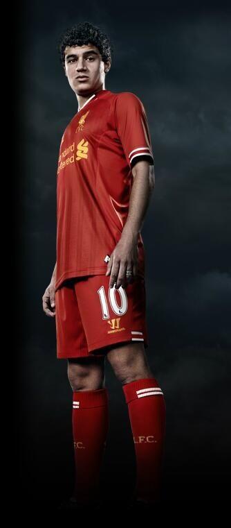 PhilCoutinho_'s tweet photo. Philippe Coutinho in next seasons home kit. #LFC #RiseUpLFC http://t.co/XfWoQVqYEv
