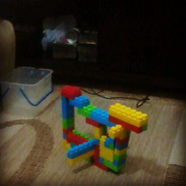 HoranLesado's tweet photo. tirem us zoio da menha gordavatu , meo dragao vai mata voseis http://t.co/9lVnYiKZ4c