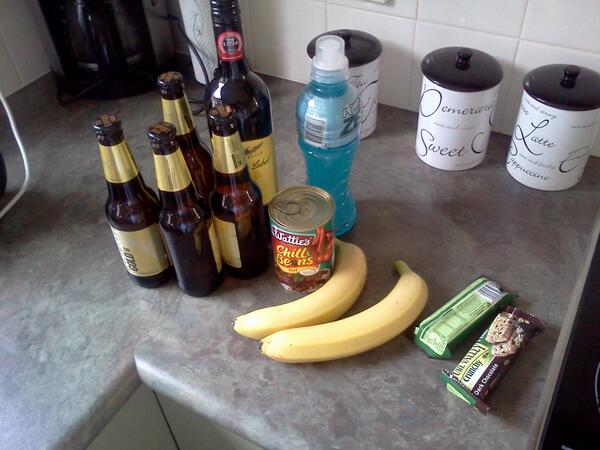 chibnall's tweet photo. Before and after supplies. Tomorows Rotorua marathon http://t.co/3cf7BADhOn