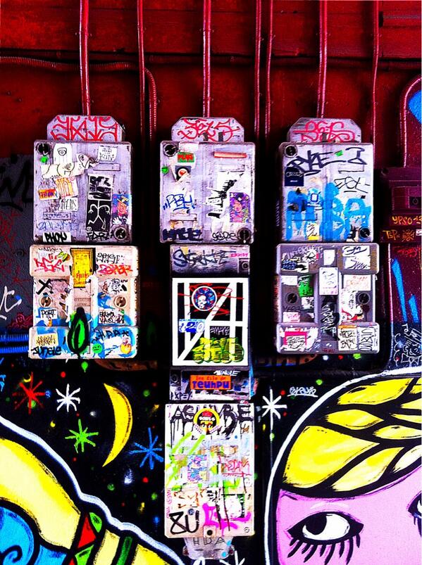 NGaus's tweet photo. PARIS! http://t.co/yqpqcuhjdt