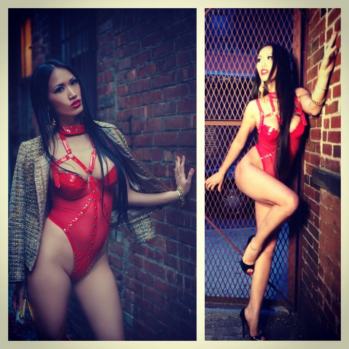 More #bts from the shoot with @felixnataljr @SneakerStudio  #angievuha #playboysocial #missoctober @Aderon_M<a href="/tag/bts"class="tags">#bts</a><a class="tags" target="_blank" title="On Twitter" href="/?out=eyJ0eXAiOiJKV1QiLCJhbGciOiJIUzUxMiJ9.eyJpYXQiOjE3MjA3MTgxMDYsImlzcyI6InR3cG9ybnN0YXJzLmNvbSIsIm5iZiI6MTcyMDcxODEwNiwiZXhwIjoxNzUyMjU0MTA2LCJyZWRpcmVjdF91cmwiOiJodHRwczovL3R3aXR0ZXIuY29tL2ZlbGl4bmF0YWxqciJ9.t3fR5r8220K4lX_iT9xnmKOqc8gbv56drfvzfMRP3mJhE8a7y5k3eJAwC8A5TC3Bvu434VVk5Rho6Ql_8G0AHw">@felixnataljr</a><a class="tags" target="_blank" title="On Twitter" href="/?out=eyJ0eXAiOiJKV1QiLCJhbGciOiJIUzUxMiJ9.eyJpYXQiOjE3MjA3MTgxMDYsImlzcyI6InR3cG9ybnN0YXJzLmNvbSIsIm5iZiI6MTcyMDcxODEwNiwiZXhwIjoxNzUyMjU0MTA2LCJyZWRpcmVjdF91cmwiOiJodHRwczovL3R3aXR0ZXIuY29tL1NuZWFrZXJTdHVkaW8ifQ.p5A7uanRLkm90u8dQJuLjsjGFoGweOo9XXl7gjmxNxTEopBAY3g5ejJtjactUfxwep5px2shLhYvKxRn1s_rNg">@SneakerStudio</a><a href="/tag/playboysocial"class="tags"><span>#playboysocial</span></a><a href="/tag/missoctober"class="tags"><span>#missoctober</span></a><a href="/tag/angievuha"class="tags"><span>#angievuha</span></a>