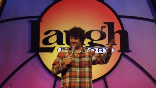 funnybusiness's tweet image. RT @ChiLaughFactory: .@mikelebovitz: &quot;.... I just feel weird scoopin&apos; out the turds!&quot; #ChicagosBestStandUp #ChiLFLive