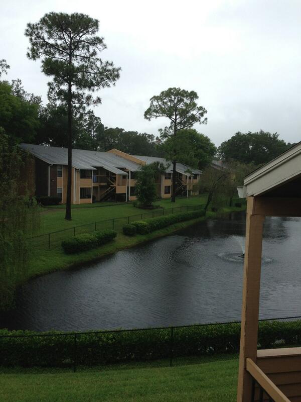 Nicklaspe's tweet photo. @cameron_lee725 it's not better here mate. It's been raining for days, and they told me it was the sunshine state http://t.co/VSLsd8pE6a