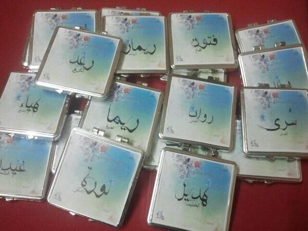 candy_093's tweet photo. طلبيه طباعة ع مرايات ،، سعر الدرزن 108 ريال http://t.co/CzLZPdm8eM