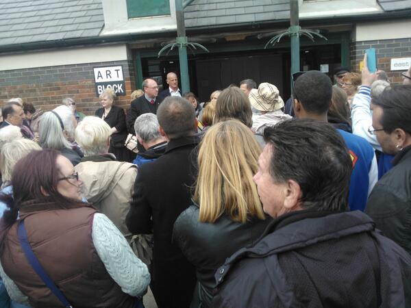 ArtBlockSeaham's tweet photo. an amazing turn out for our official opening at art block, really good day, thank you everyone who made it possible http://t.co/xCfXycU4rc