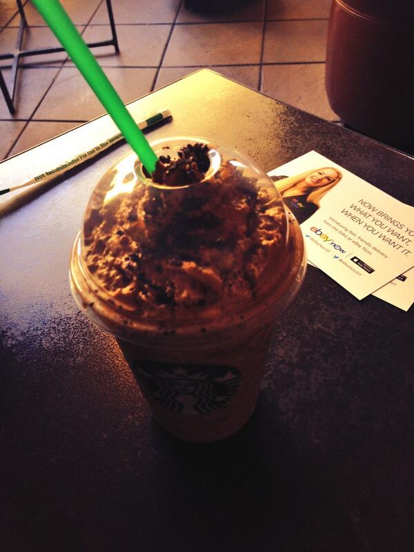 itstherealzach's tweet photo. At @Starbucks for #frappuccinohappyhour! #cookiecrumblemocha http://t.co/eYfEWNdzWc