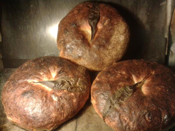 RiotRye's tweet image. Wild Garlic bread for #Cloughjordan and @BlazingSalads smelling wonderful #Breadporn #RealIrishbread