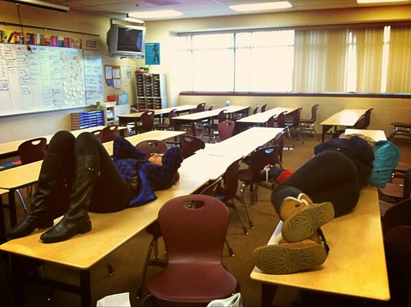 rmkiecker_roth's tweet image. Just another afternoon in C311 with @heidixhill and @maddysiri  #editorprobs