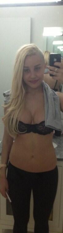 AgBoobs's tweet photo. Crazy boobs http://t.co/PWLbpBkFji