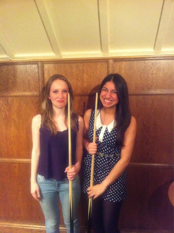 J_Jayaaa's tweet image. Pool isn't the easiest of games when the cue is almost as tall as you @sarah_hedges #midgetproblems