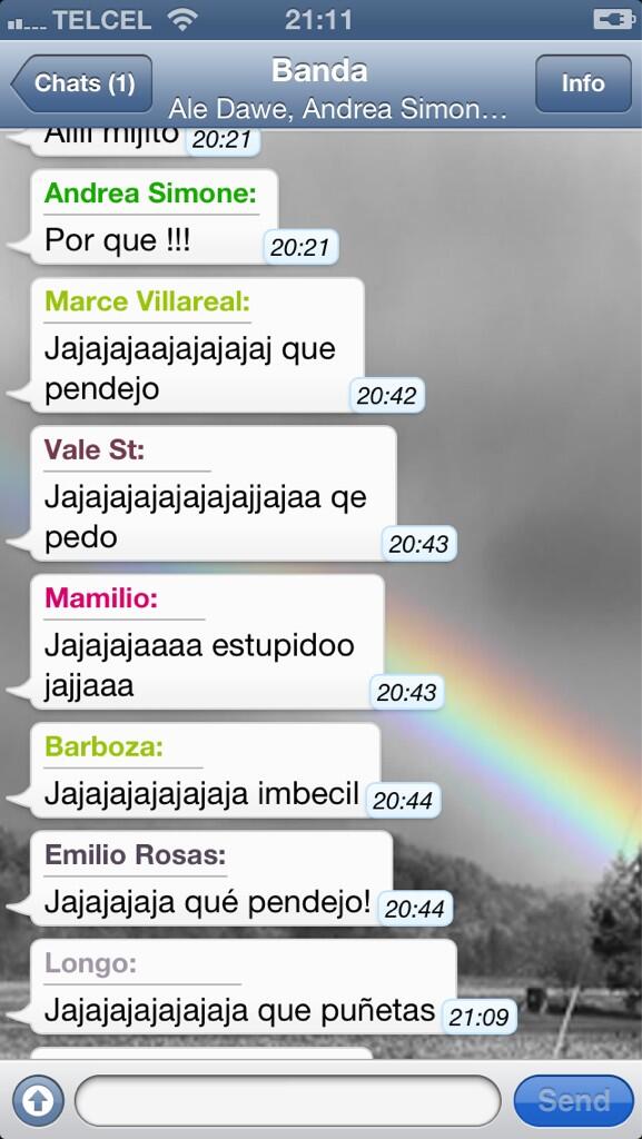 danitrejo's tweet photo. No existe el bullying ✌ http://t.co/iCcltFznW9