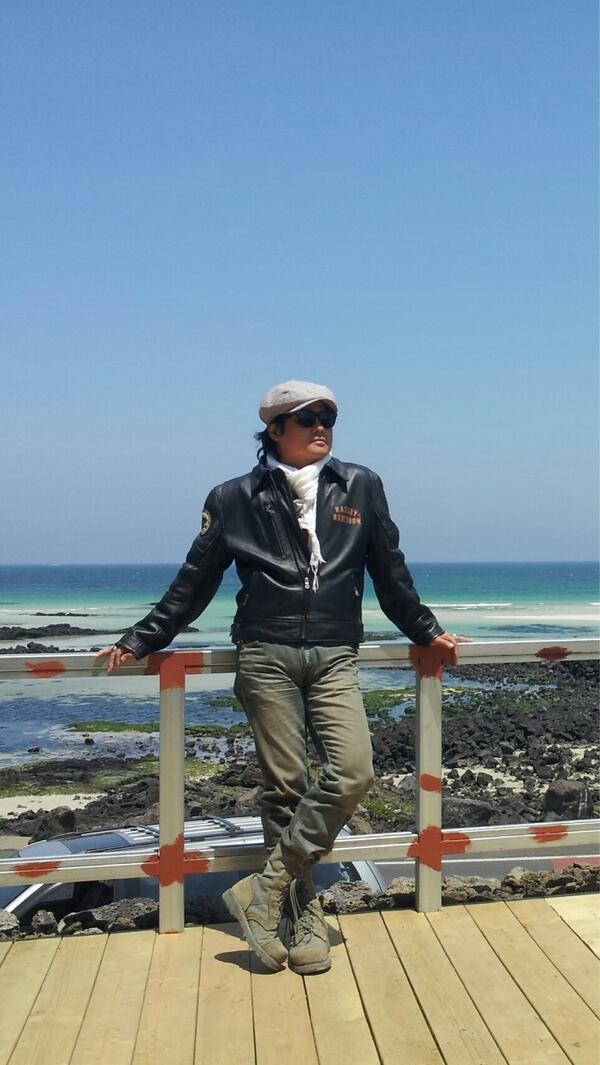 제주 세화바당에서. 
Have a nice day.